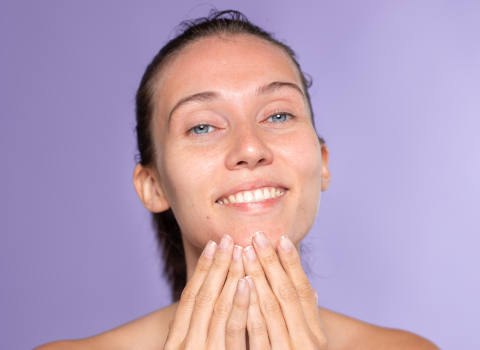 Tratamiento facial | Freshly Cosmetics