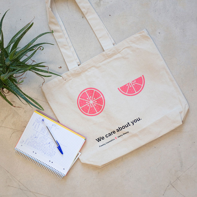 Canvas bag 'We care about you' | Freshly Cosmetics Canvas bag 'We care about you' | Freshly Cosmetics