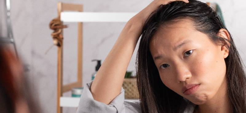 Oily hair? Find out how to keep it cleaner longer