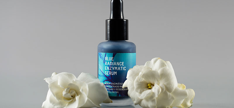 BLUE RADIANCE: LA RIVOLUZIONE DEL MONDO BEAUTY BLUE RADIANCE: LA RIVOLUZIONE DEL MONDO BEAUTY