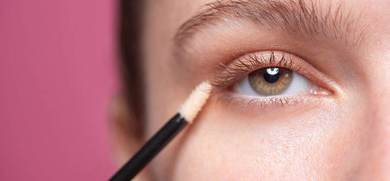 How to Get Longer and stronger eyelashes? Learn a hack!